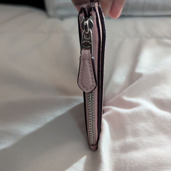 Coach Mini Skinny ID Case - Picture 11 of 14